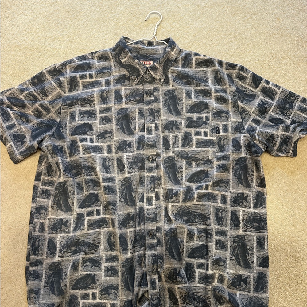 Huk Black and Gray Fish Patterned Buttpm Down Shity